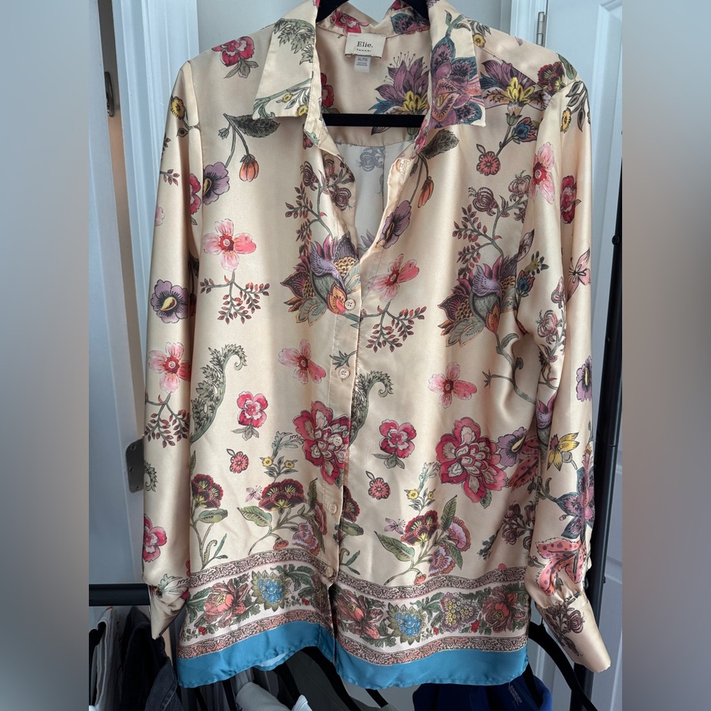 Floral Silk like Button-Up Blouse